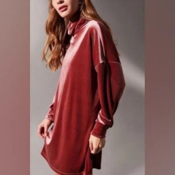 Urban Outfitters Evie Velour Rust Orange Long Sleeve Turtleneck Mini Dress Sz XS - Picture 2 of 9
